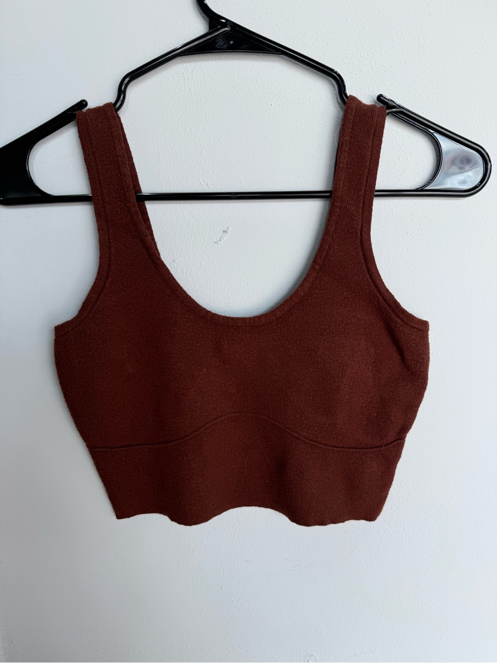 Kendall & Kylie Ribbed Cropped Tank in Brown